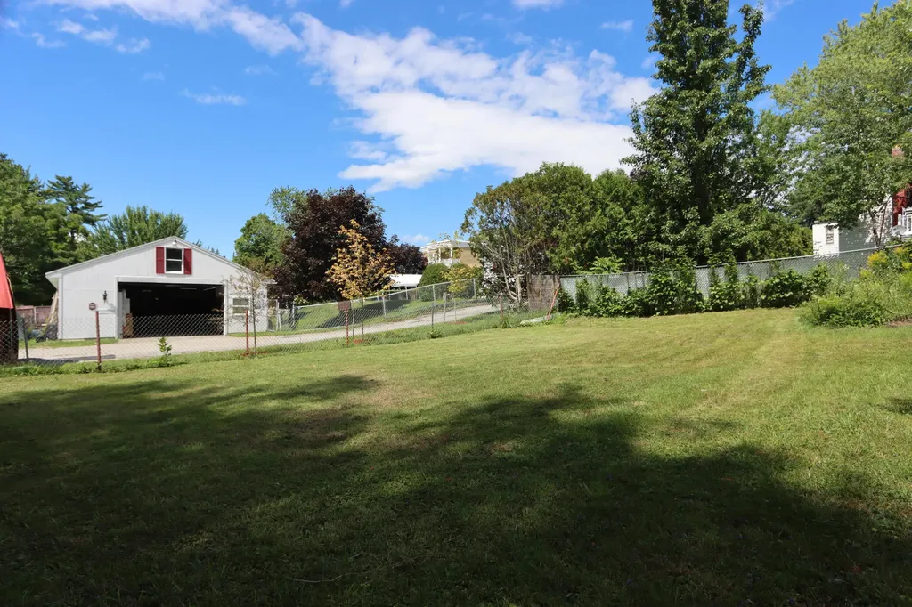 5 Woodlawn Street Lewiston ME 04240