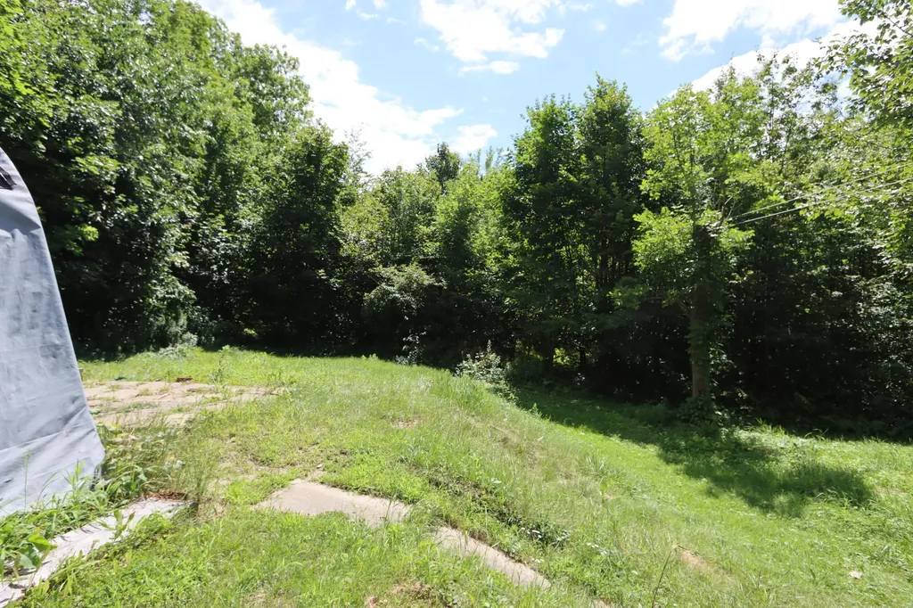 5 Woodlawn Street Lewiston ME 04240