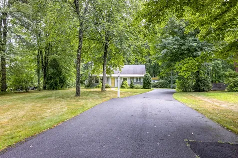 10 Tall Pines Road Scarborough ME 04074