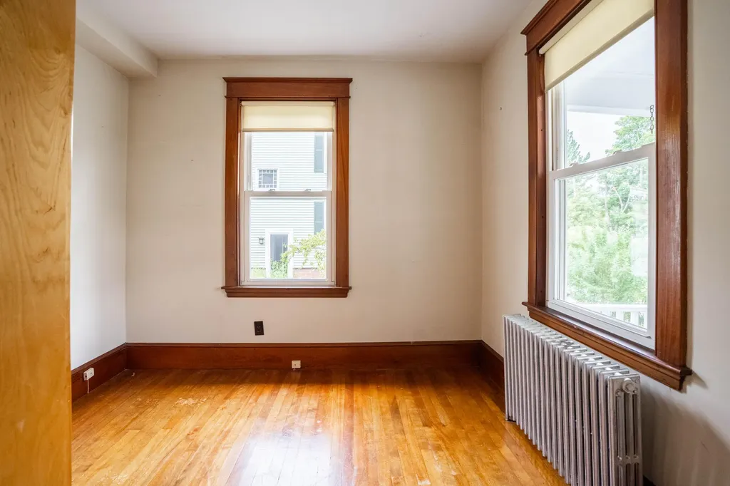 22 Caleb Street Portland ME 04102