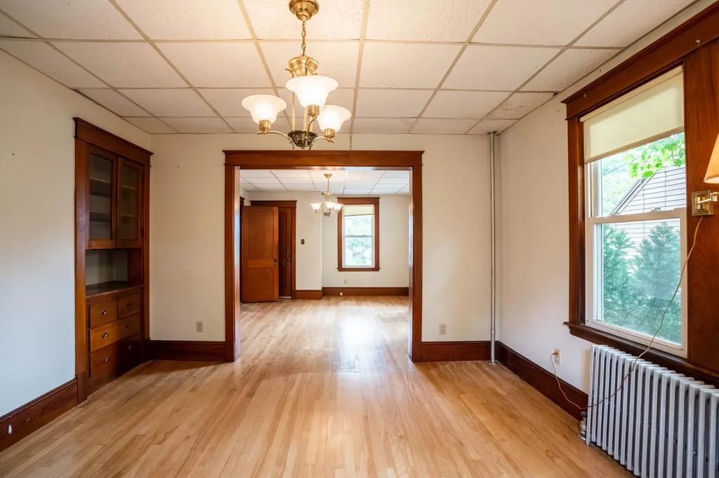 22 Caleb Street Portland ME 04102