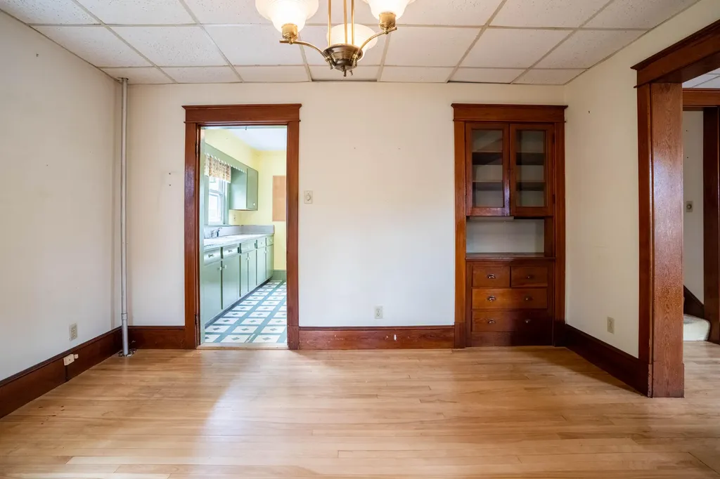 22 Caleb Street Portland ME 04102