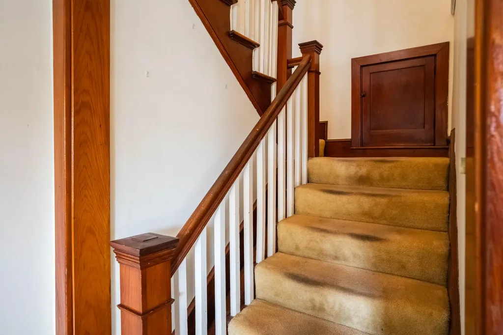 22 Caleb Street Portland ME 04102