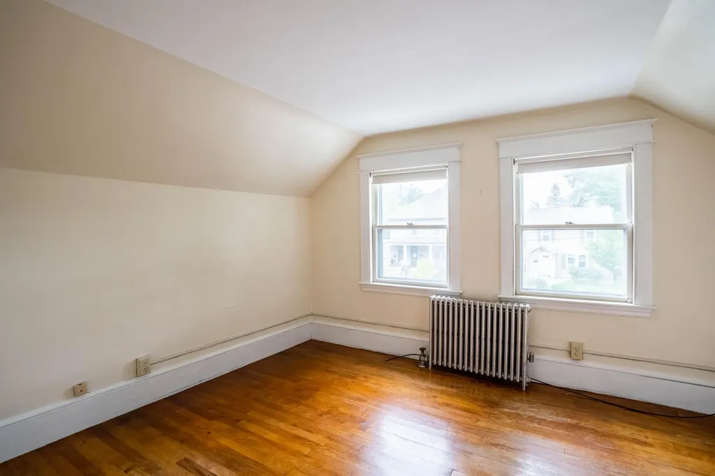 22 Caleb Street Portland ME 04102