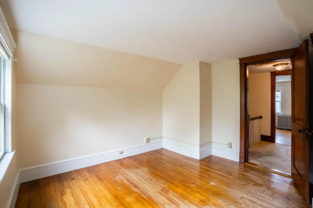 22 Caleb Street Portland ME 04102