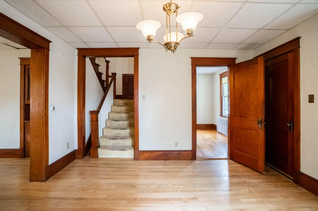 22 Caleb Street Portland ME 04102