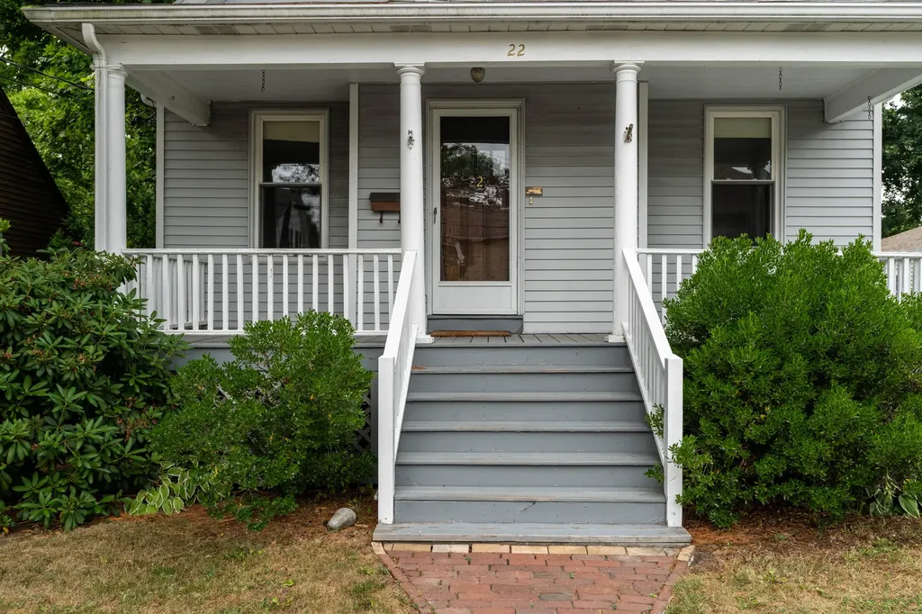 22 Caleb Street Portland ME 04102