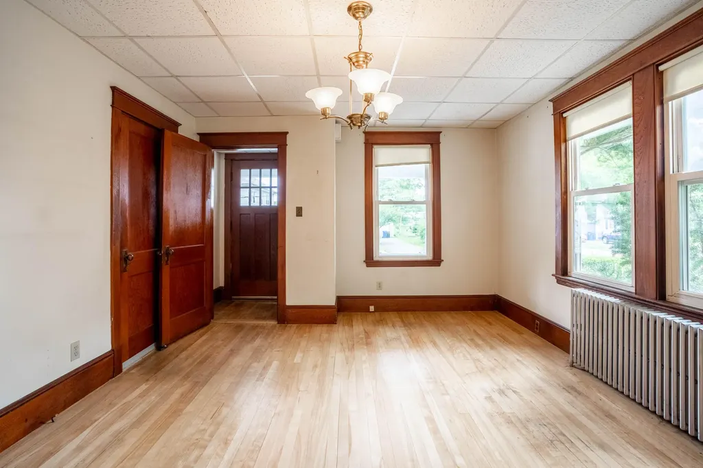22 Caleb Street Portland ME 04102