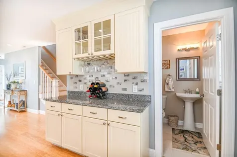 8 Lighthouse Lane Saco ME 04072