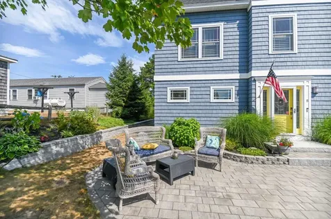 8 Lighthouse Lane Saco ME 04072