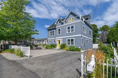 8 Lighthouse Lane Saco ME 04072