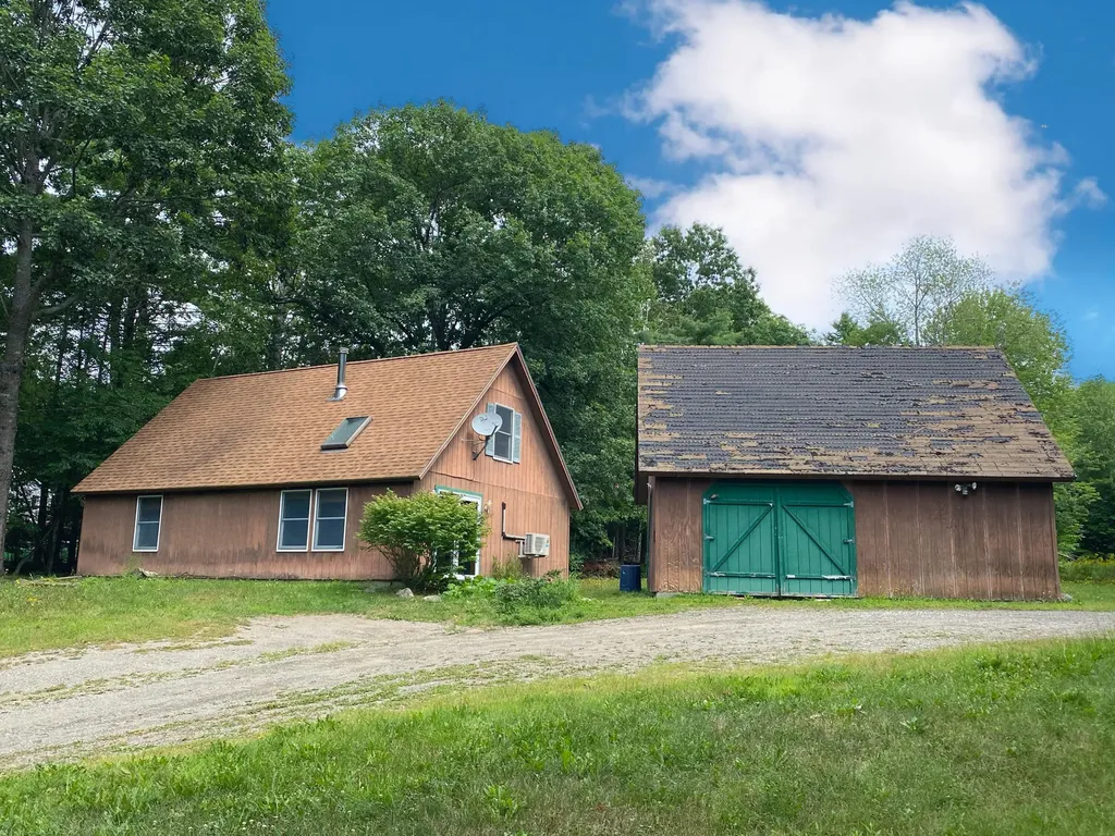 491 Hudson Road Glenburn ME 04401