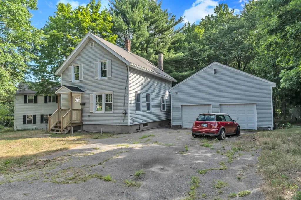 236 Rochester Street Westbrook ME 04092