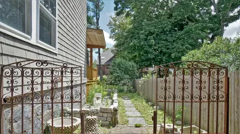 39 Neal Street Portland ME 04102