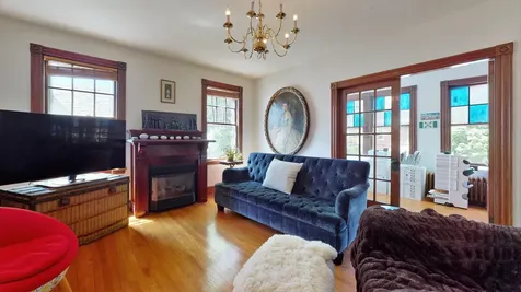 39 Neal Street Portland ME 04102