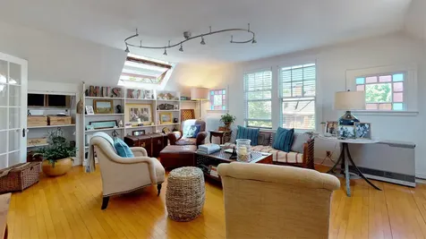 39 Neal Street Portland ME 04102
