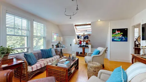 39 Neal Street Portland ME 04102