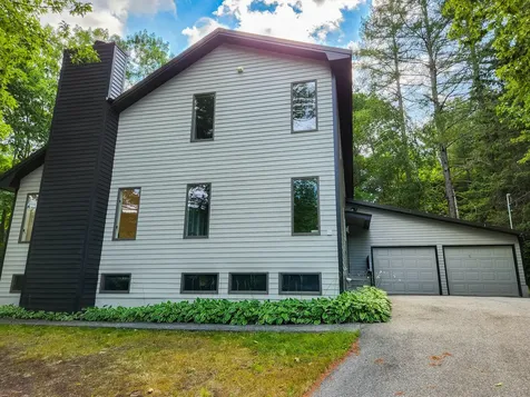 36 Meadowbrook Road Bangor ME 04401