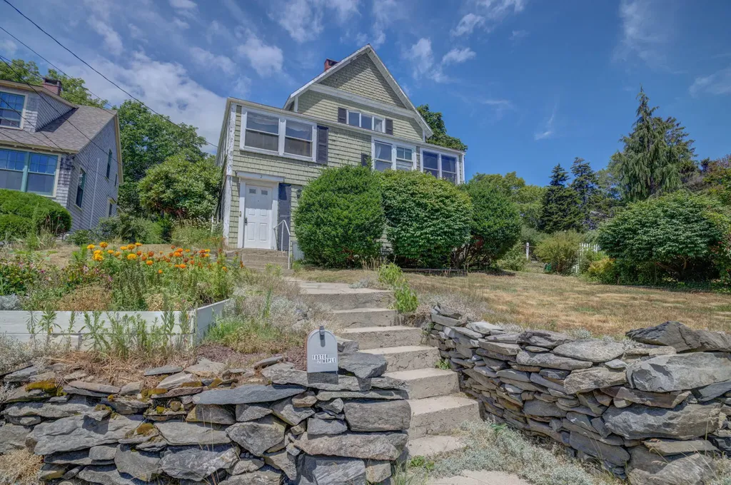 2 Maple Street Portland ME 04108
