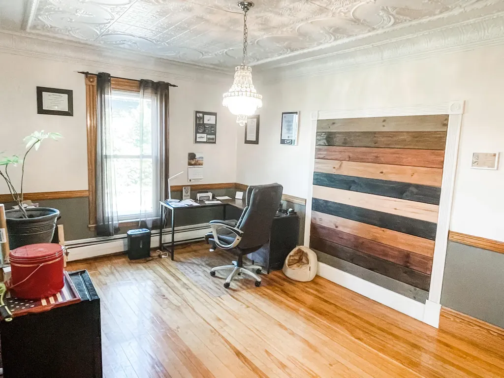 31 Davenport Street Milford ME 04461