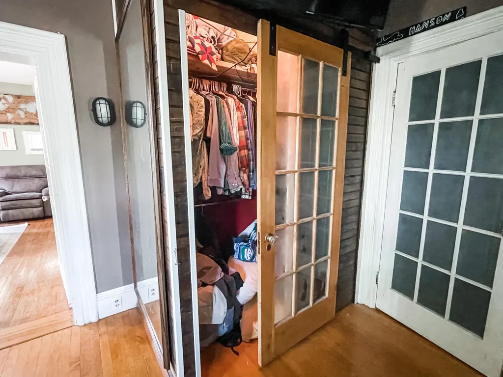 31 Davenport Street Milford ME 04461