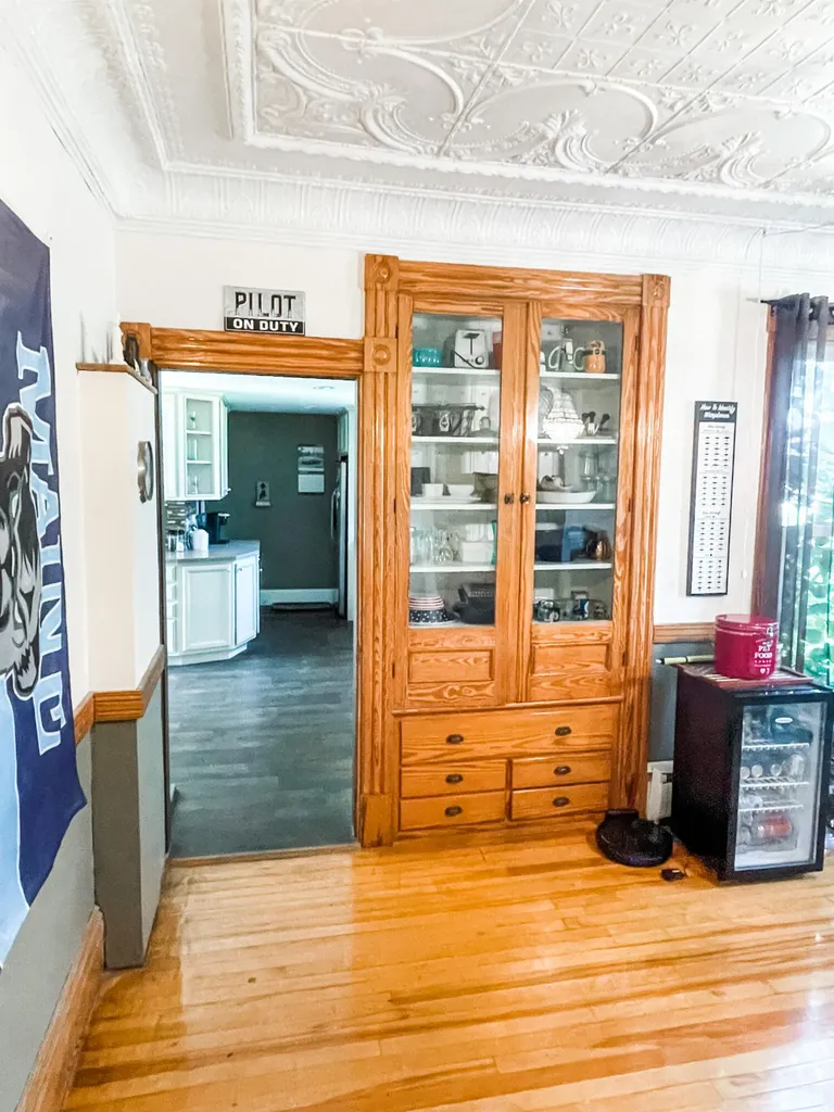 31 Davenport Street Milford ME 04461
