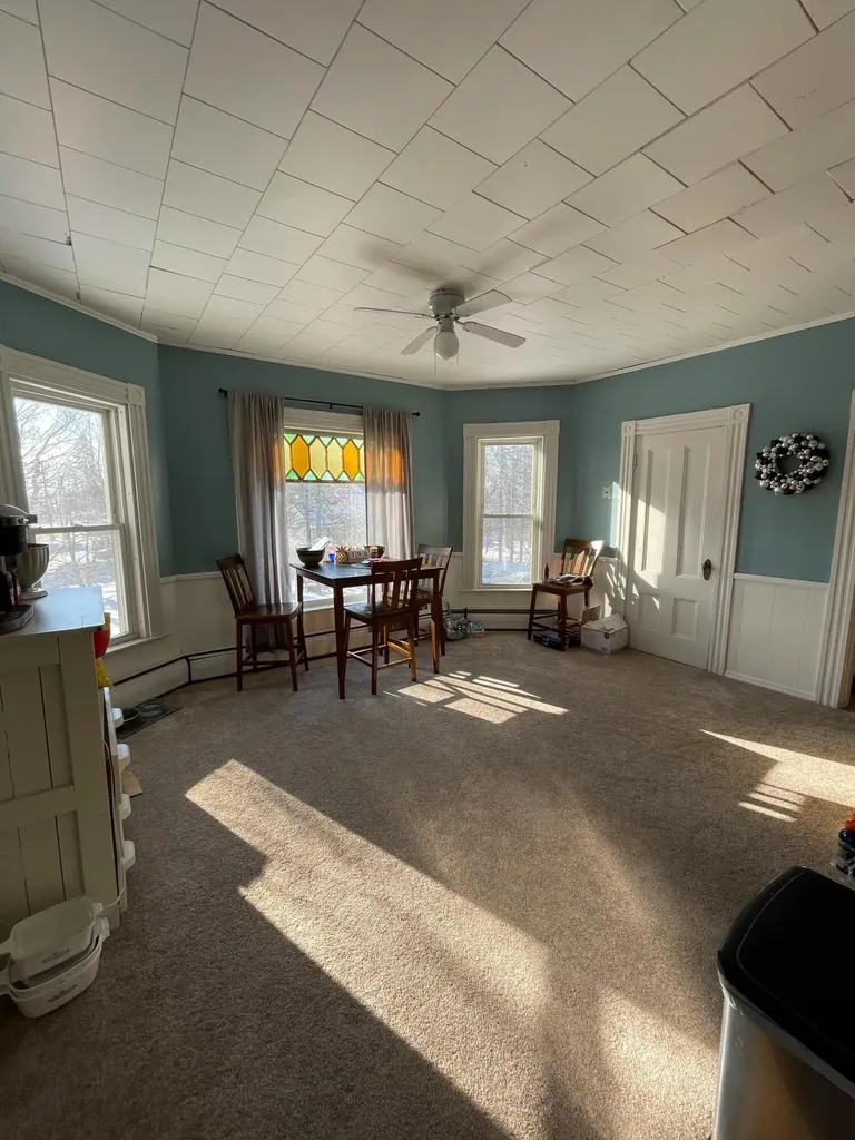 31 Davenport Street Milford ME 04461