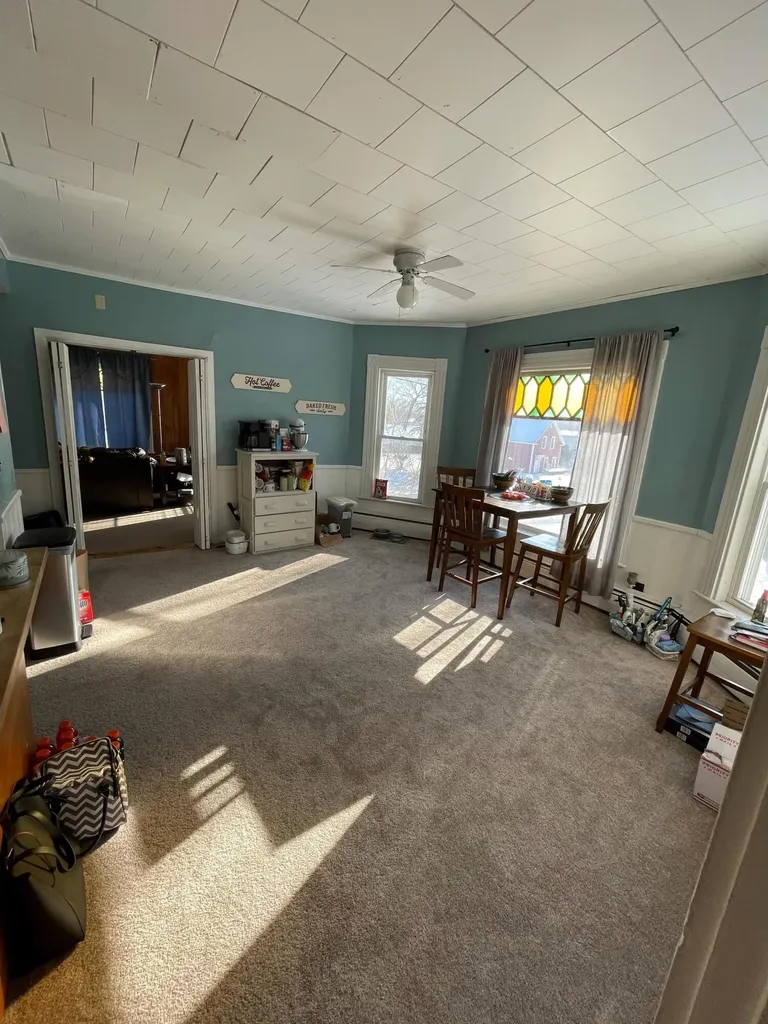 31 Davenport Street Milford ME 04461