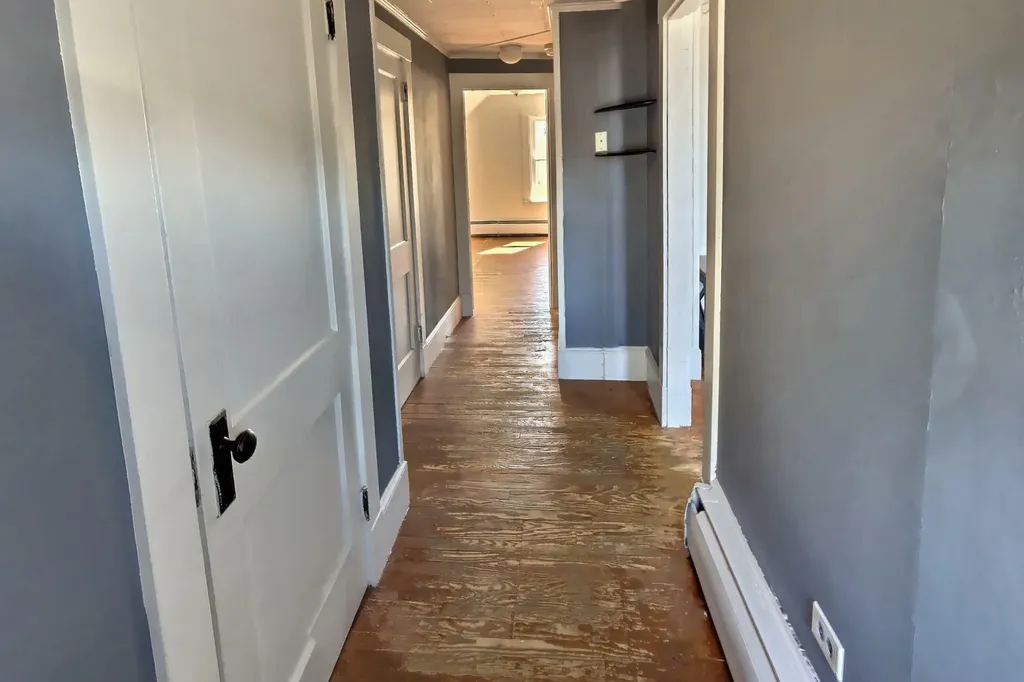 31 Davenport Street Milford ME 04461