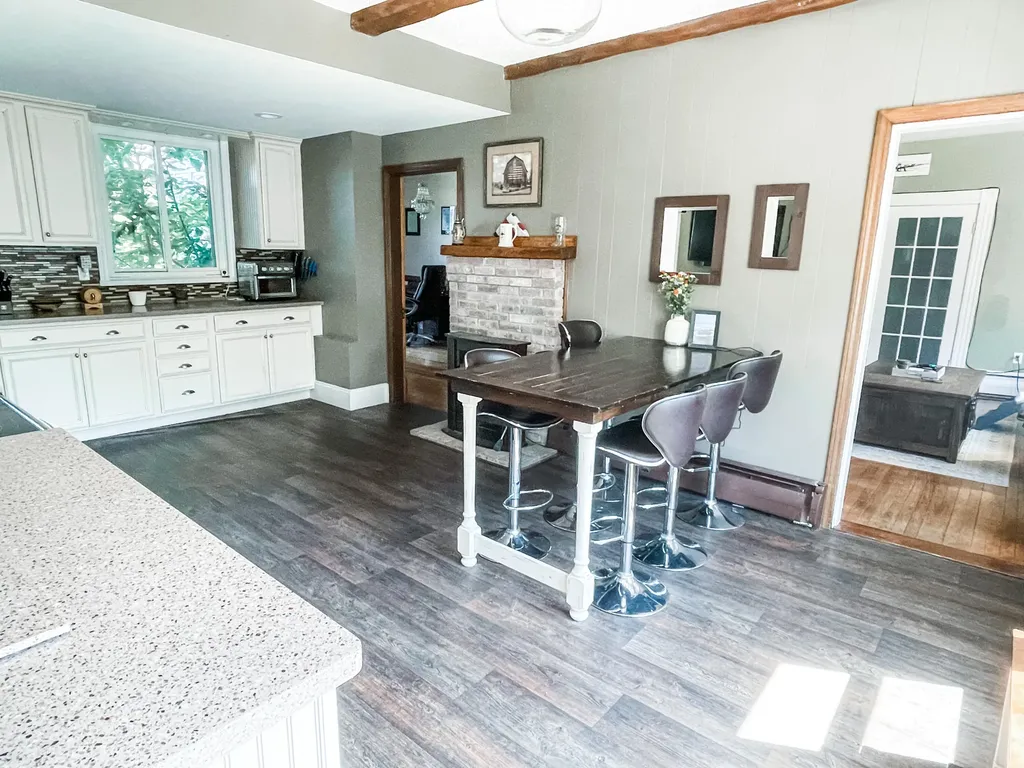 31 Davenport Street Milford ME 04461