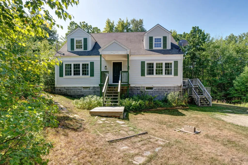 1014 S Waterboro Road Lyman ME 04002