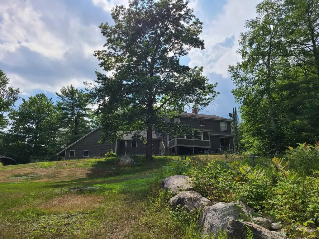 81 Raspberry Lane Bridgton ME 04009