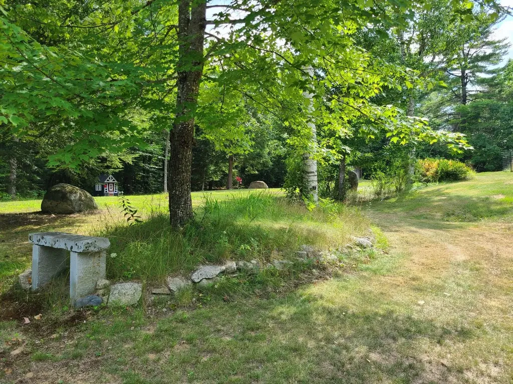 81 Raspberry Lane Bridgton ME 04009