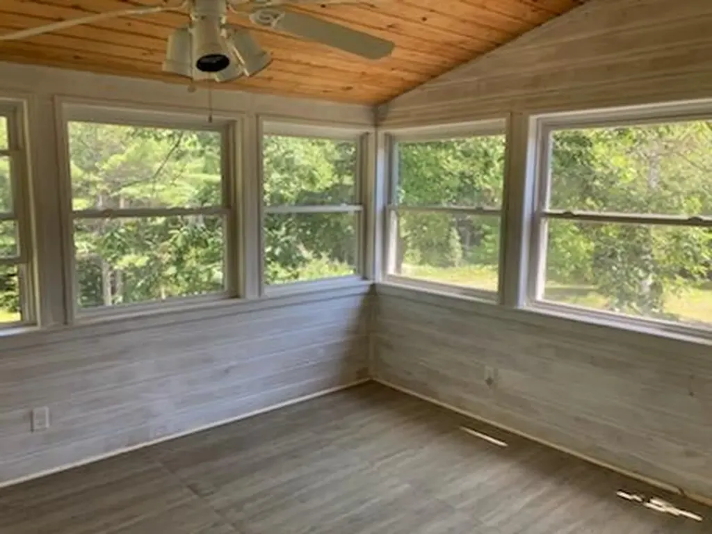 81 Raspberry Lane Bridgton ME 04009