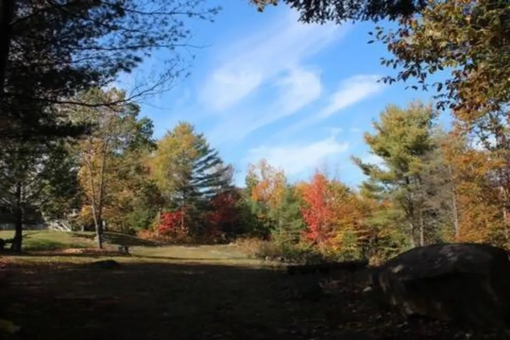 81 Raspberry Lane Bridgton ME 04009