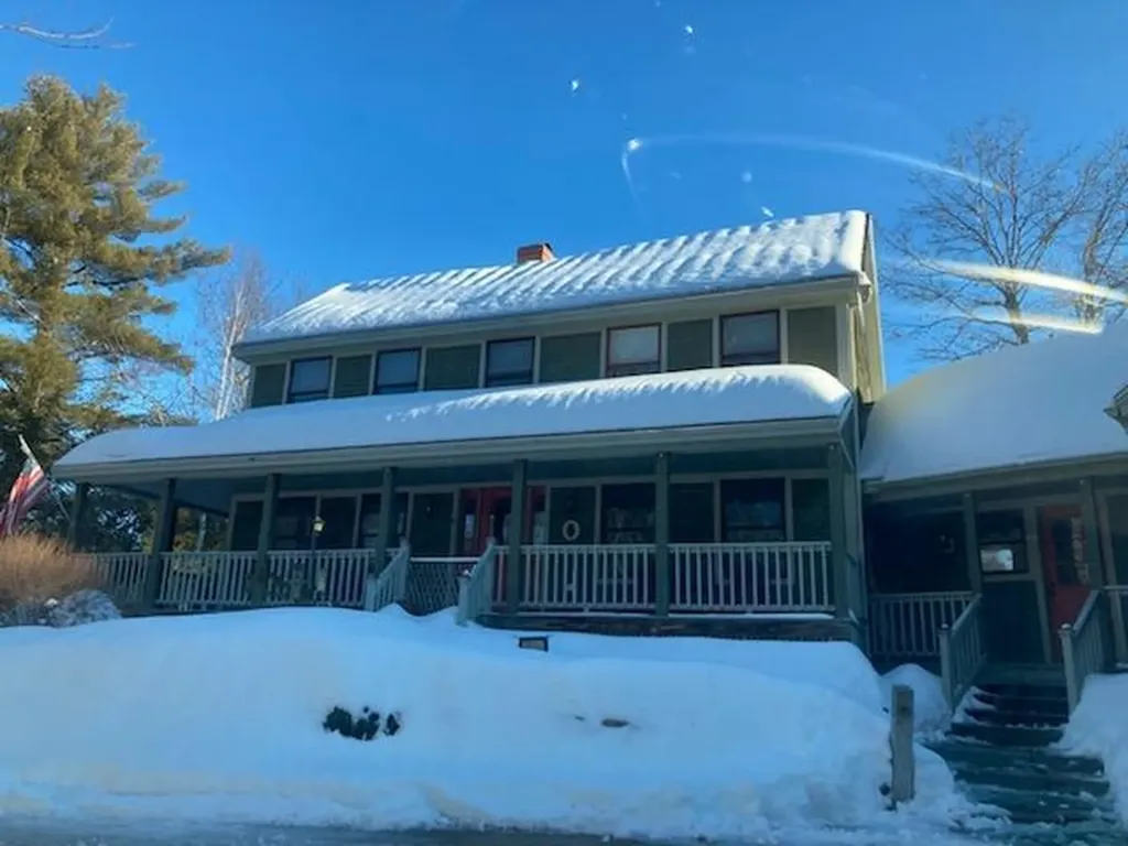 81 Raspberry Lane Bridgton ME 04009