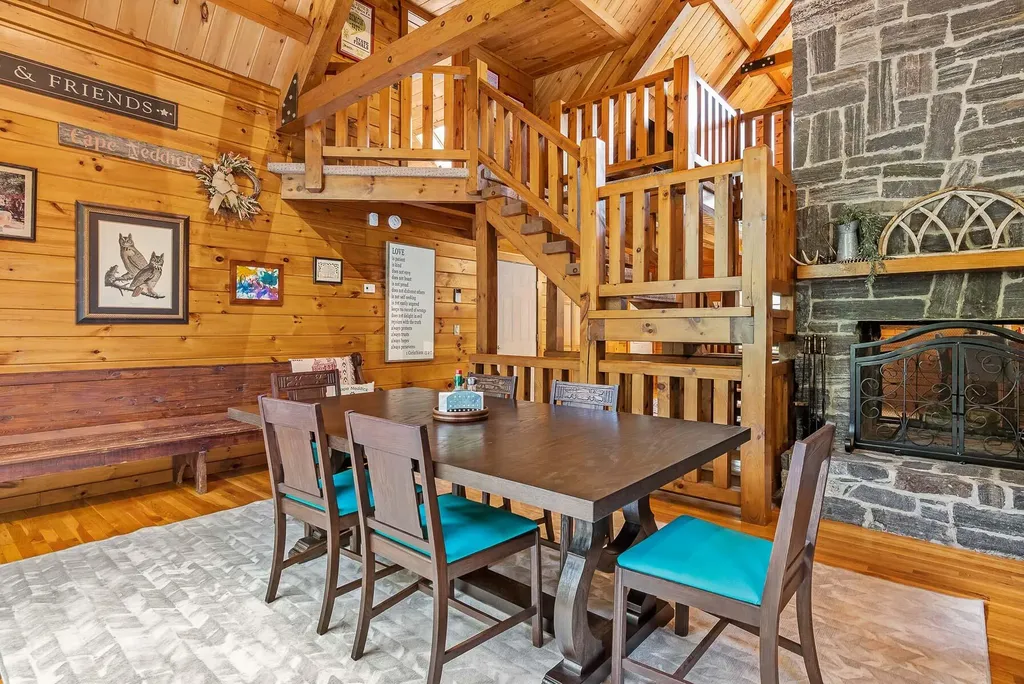40 Pine Mountain Road York ME 03902