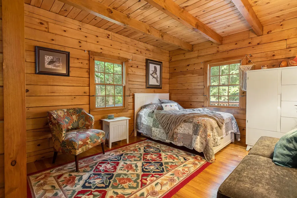 40 Pine Mountain Road York ME 03902