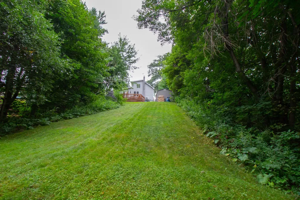 582 N Main Street Brewer ME 04412