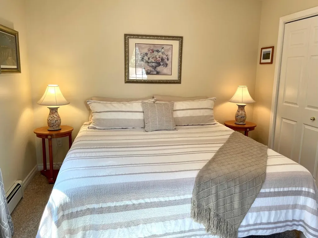 6 Cottagewood Lane Kennebunk ME 04043