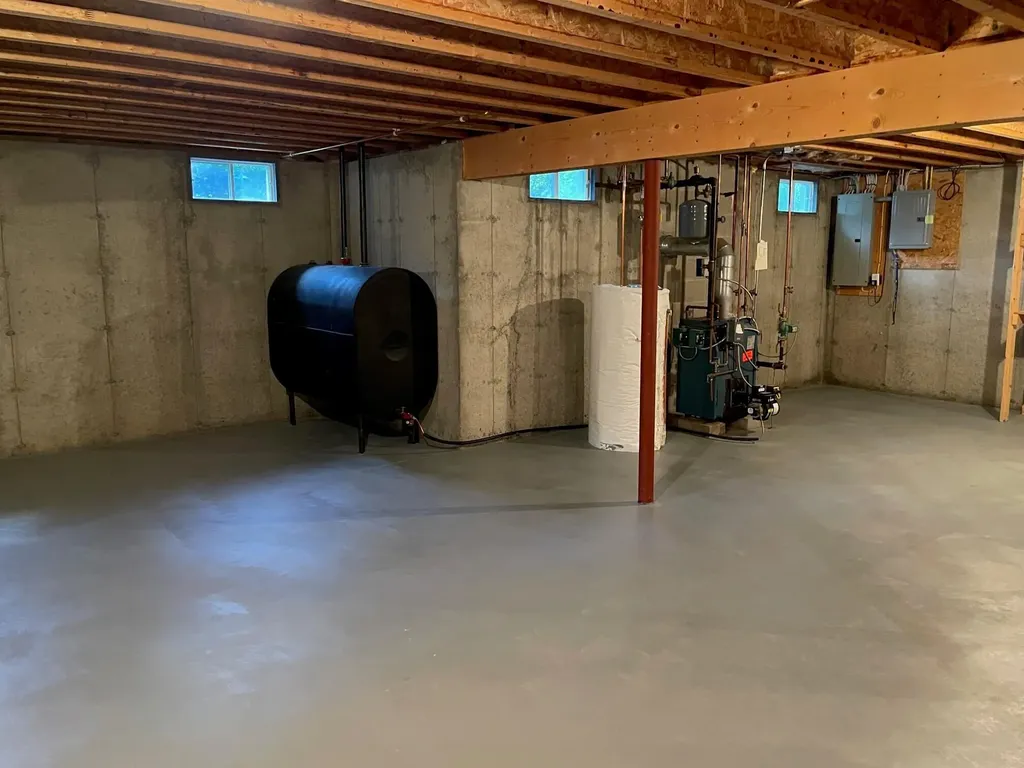 6 Cottagewood Lane Kennebunk ME 04043