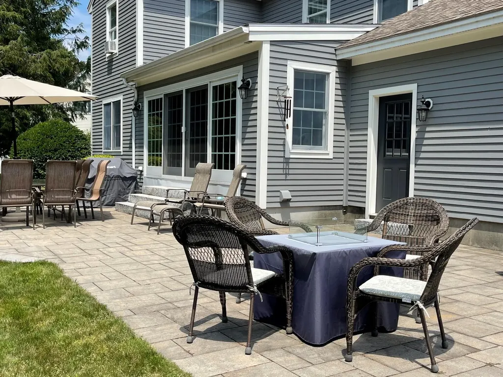 6 Cottagewood Lane Kennebunk ME 04043