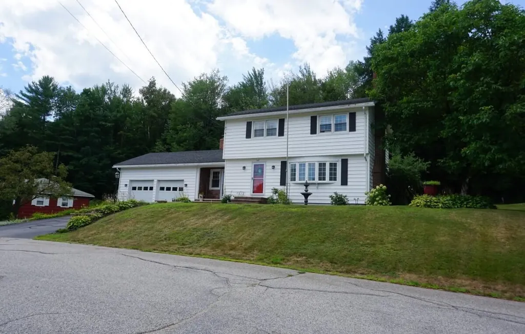 681 Penobscot Street Rumford ME 04276