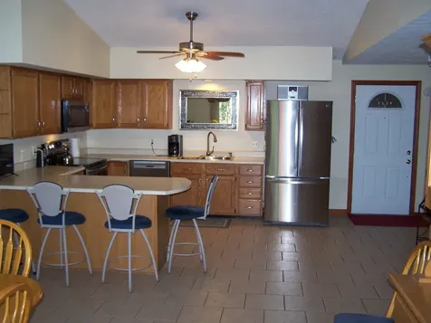 23 Orchard Circle Lewiston ME 04240