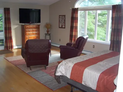 23 Orchard Circle Lewiston ME 04240