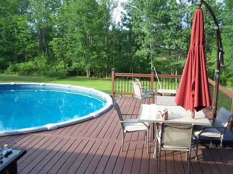 23 Orchard Circle Lewiston ME 04240