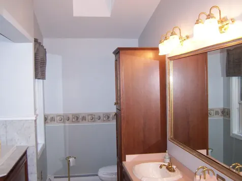 23 Orchard Circle Lewiston ME 04240
