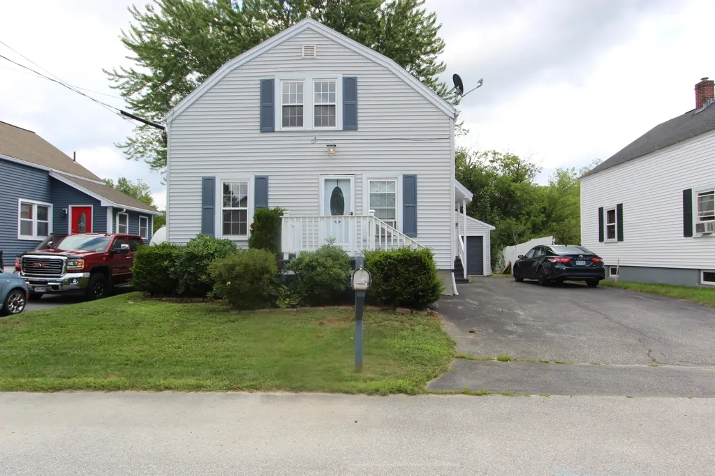 32 Perley Street Lewiston ME 04240