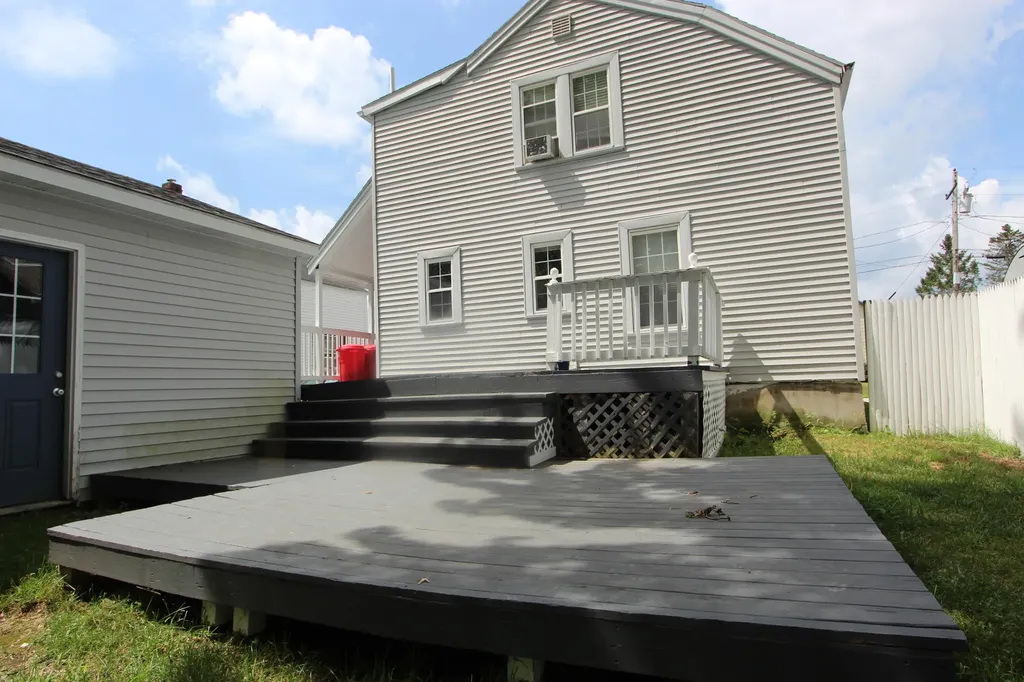 32 Perley Street Lewiston ME 04240