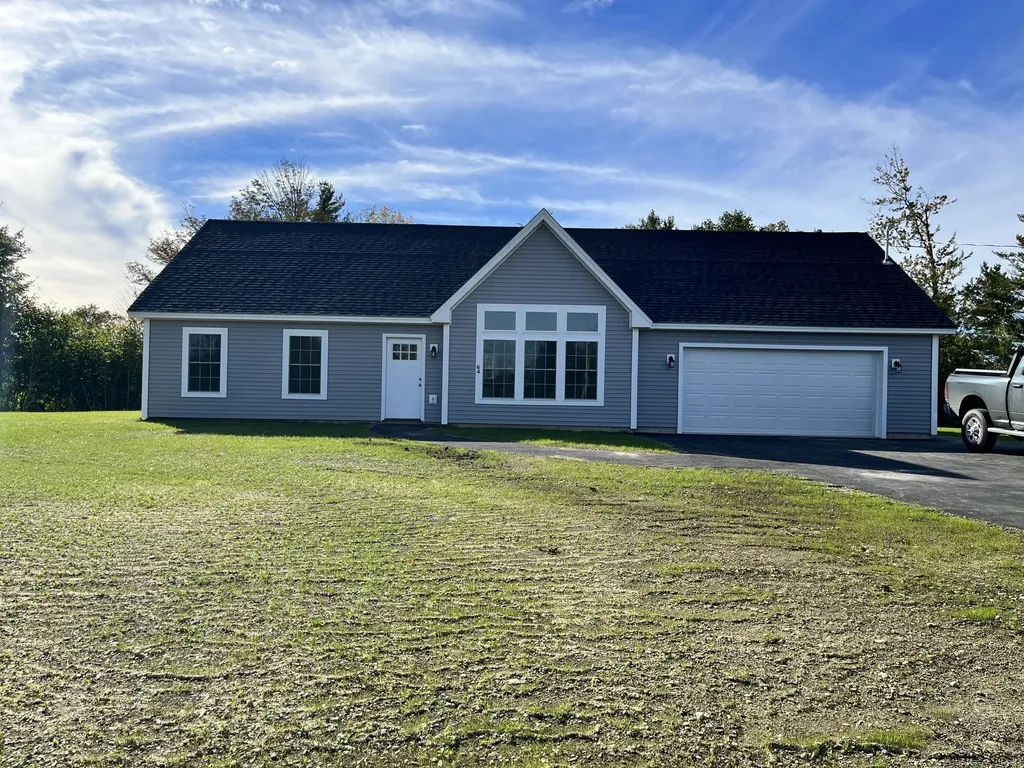 64 Knoll Crest Drive Bangor ME 04401